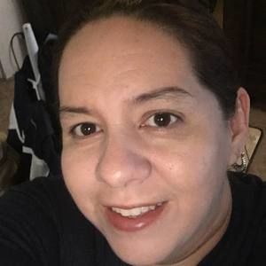 Meet your Posher, Yesenia