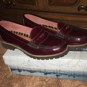 Sperry penny loafer