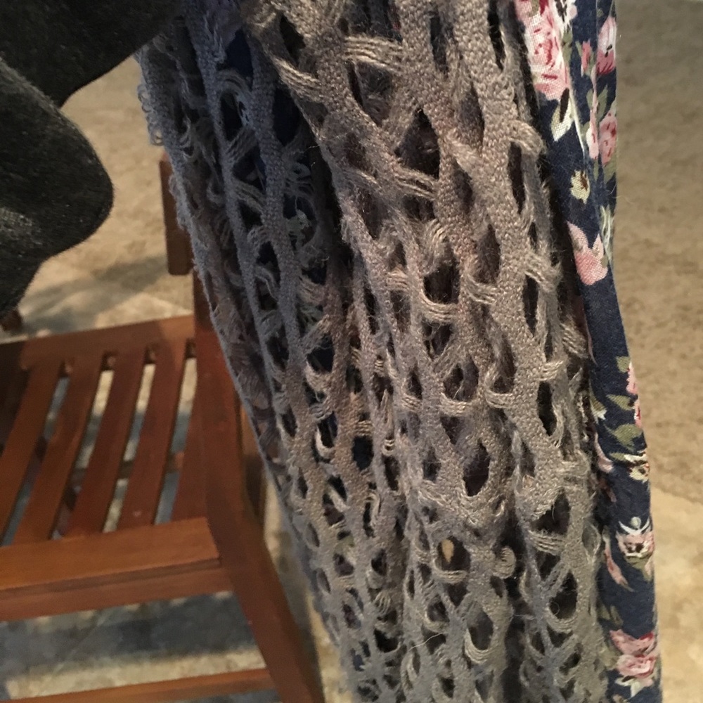 Infinity scarf - Picture 2 of 3