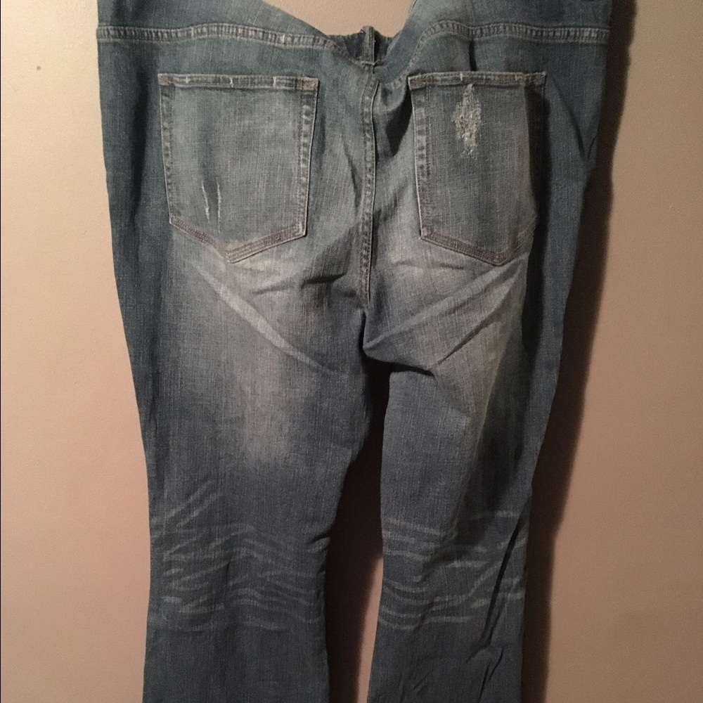 Jeans - Picture 3 of 5