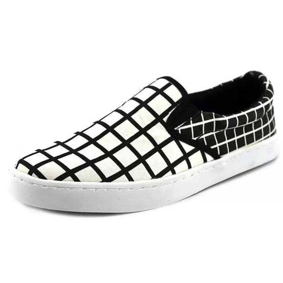 Wild Pair Black & White Checkered Loafer! NEW! - Picture 6 of 9