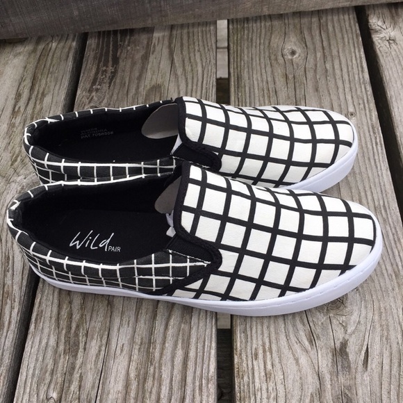 Wild Pair Black & White Checkered Loafer! NEW! - Picture 3 of 9