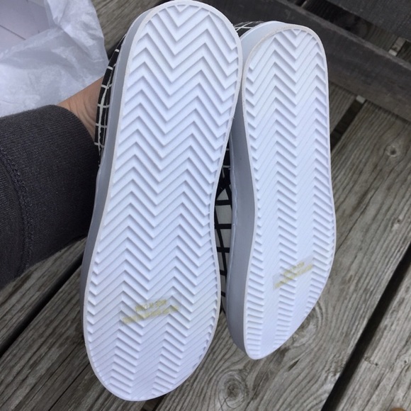 Wild Pair Black & White Checkered Loafer! NEW! - Picture 5 of 9