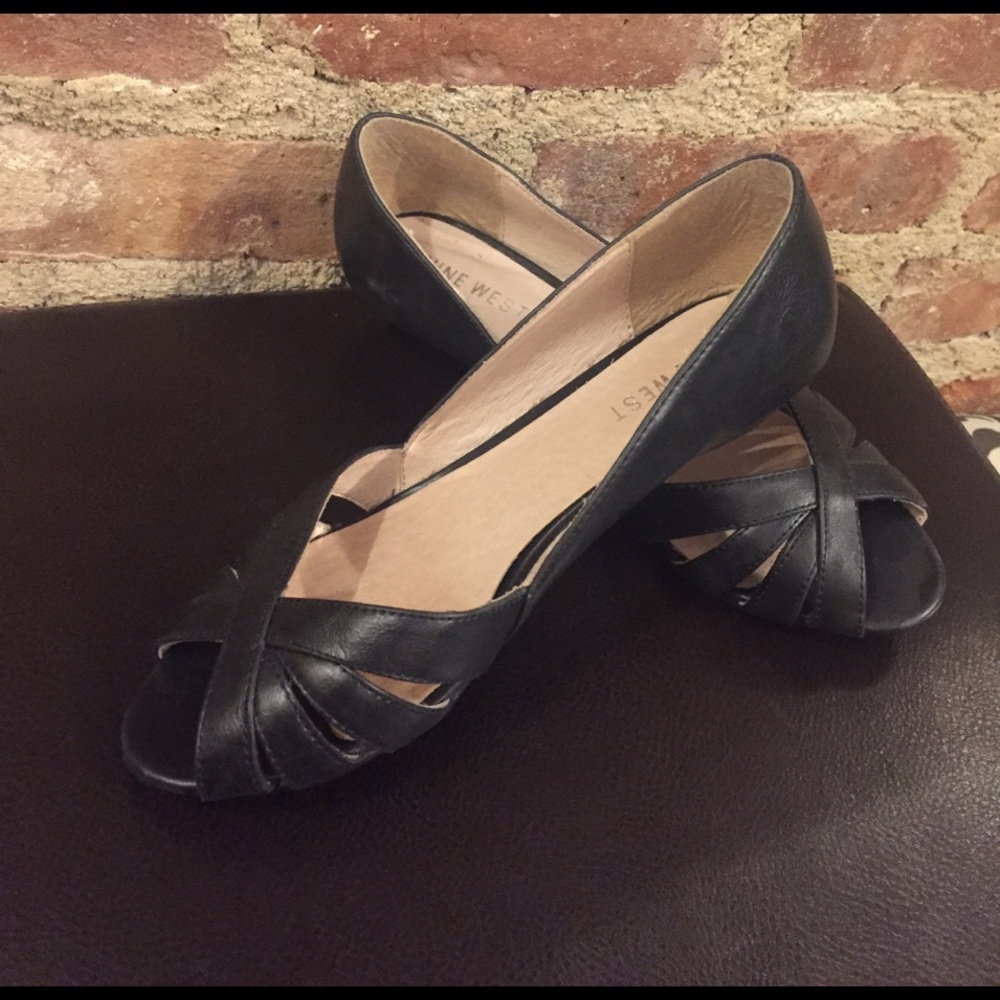 9 West Peep Toe Low wedge sandal