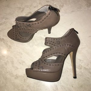 Vince Camuto grey leather studded heels.