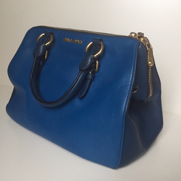 ☄️Miu Miu Large Blue Leather Bag☄️ - Picture 2 of 5