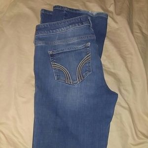 Hollister Dark Washed Jeans 29