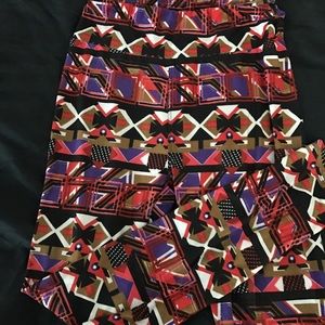 LulaRoe OS Leggings🍀FINAL MARKDOWN🍀