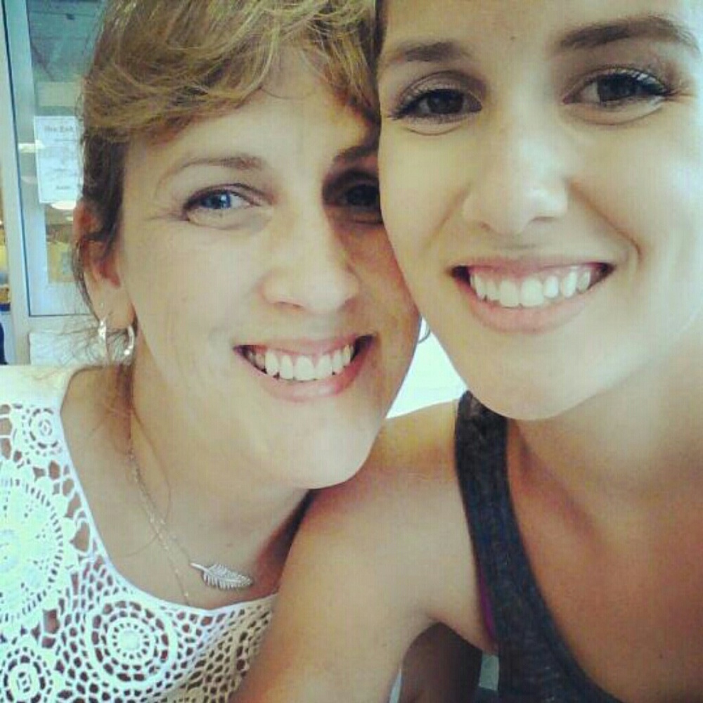 Meet your Posher, Sharon