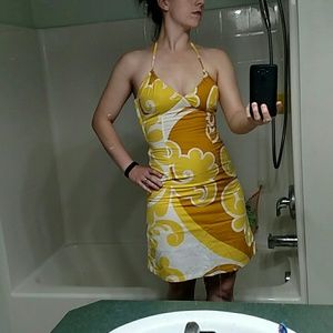 H&M Yellow Halter Dress, size 4, tropical summer!