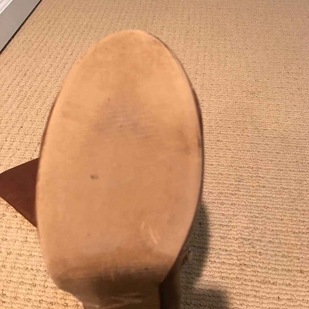 Boots - Picture 4 of 4