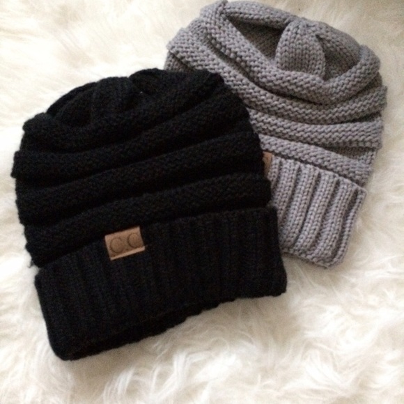 Accessories - Black Knit Beanie Accessories - Black Knit Beanie