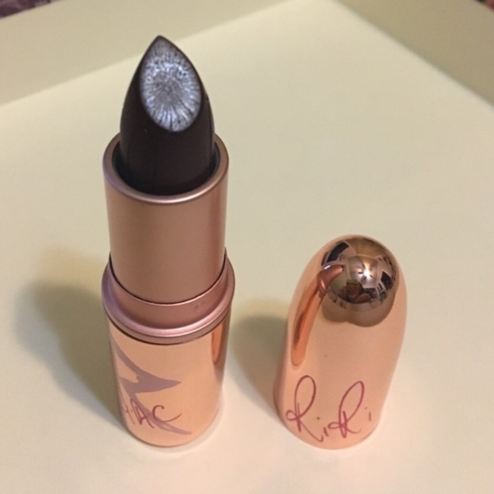 MAC RiRi lipstick