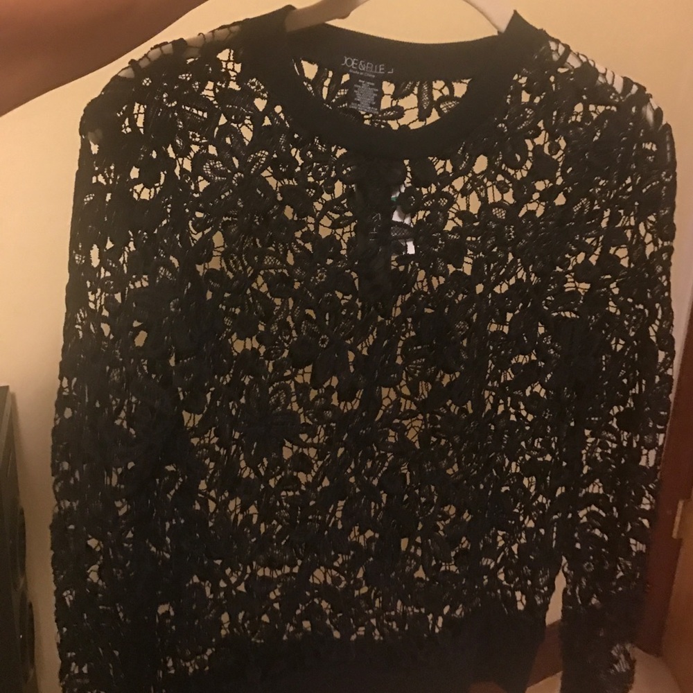 Joe & Elle floral sweater large