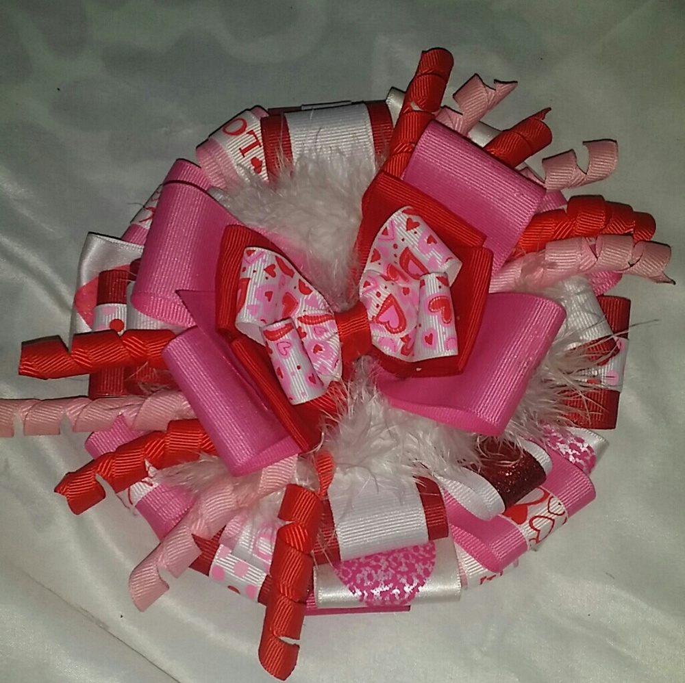 Valentines Day 7 1/2" boutique Burst hairbow