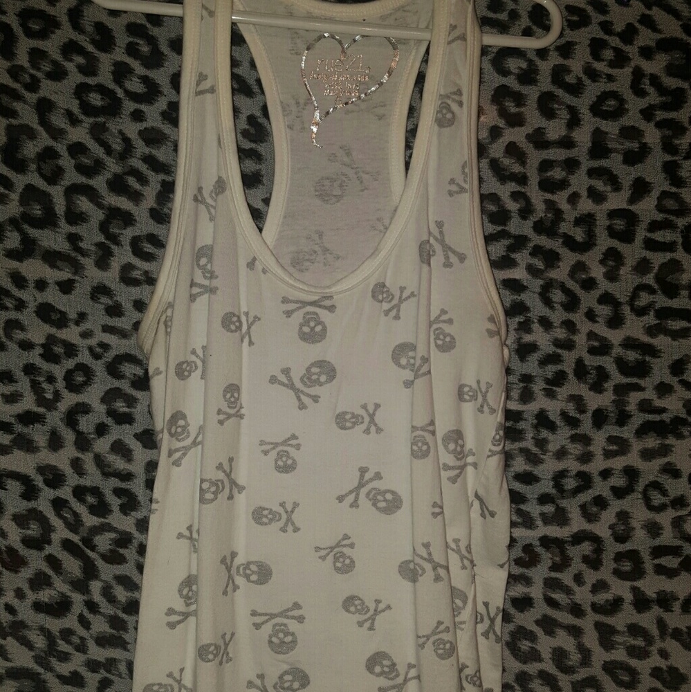Skulls tank top