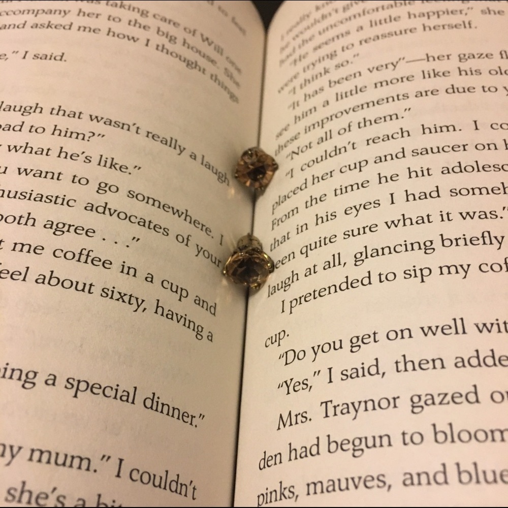 Chloe and Isabel stud earrings