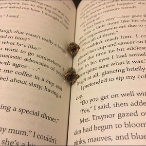 Chloe and Isabel stud earrings