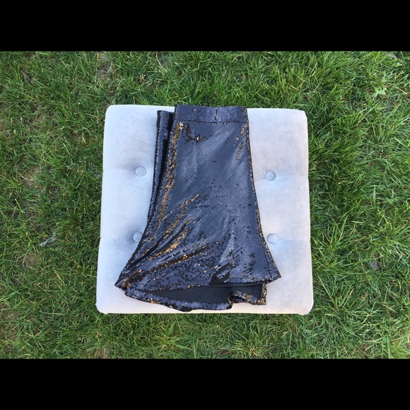 Wildfox Couture Lula sequin mini Skirt size 4 - Picture 3 of 5