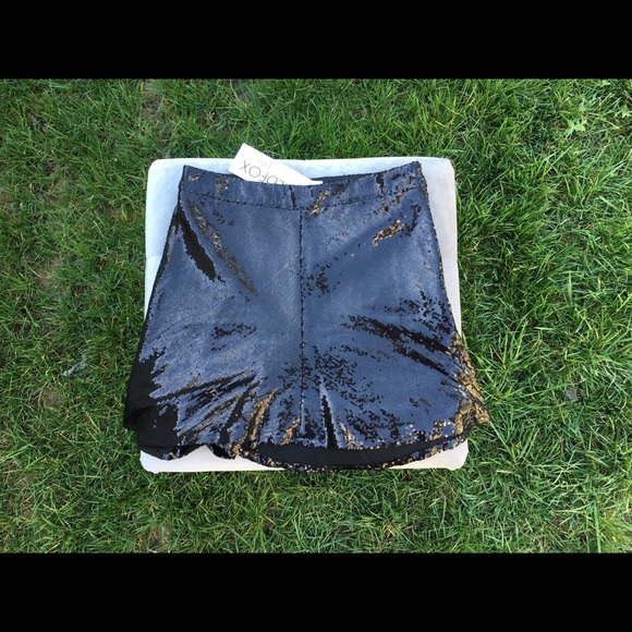 Wildfox Couture Lula sequin mini Skirt size 4 - Picture 4 of 5