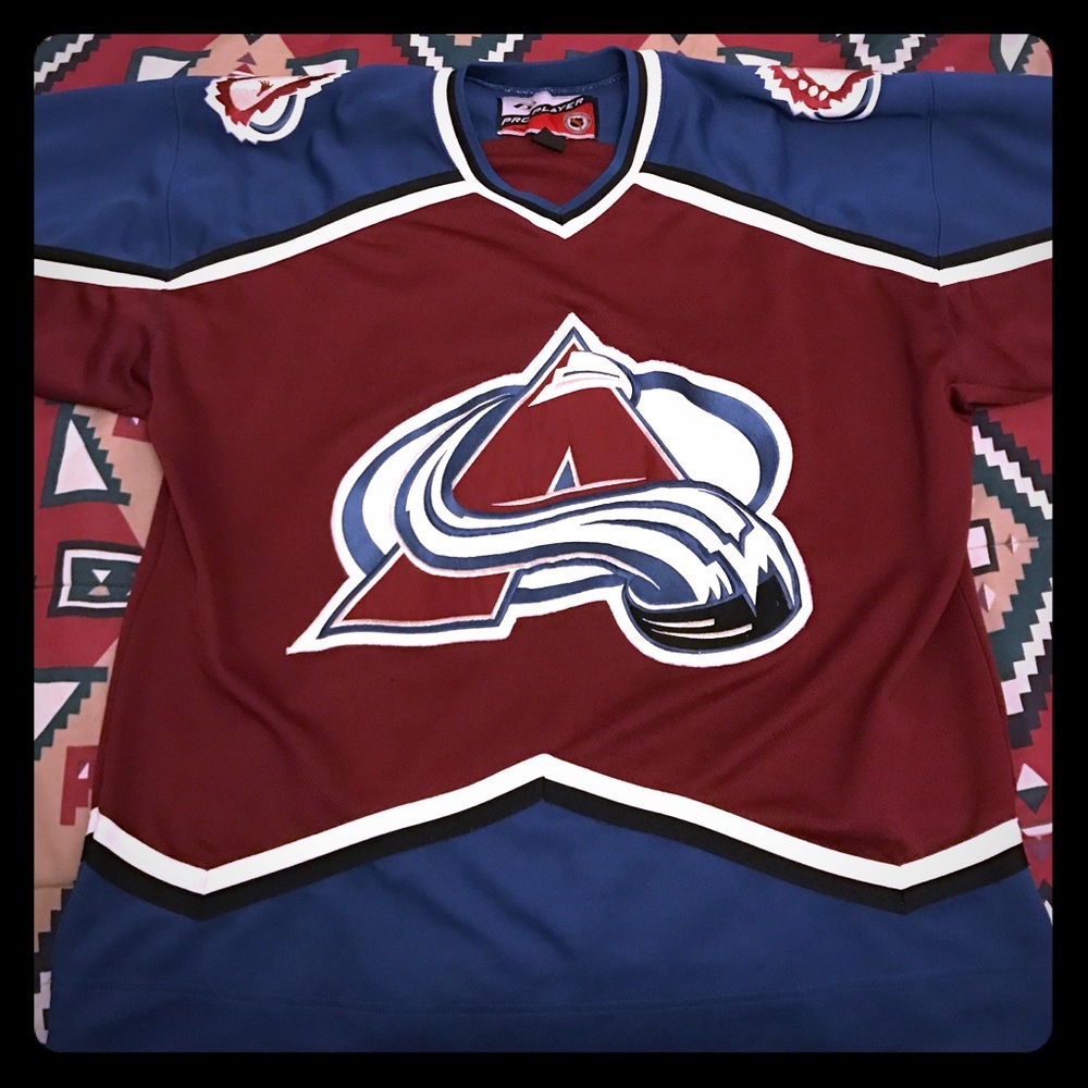 Vintage 90s Colorado Avalanche jersey