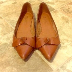 Madewell French Knot Pointy Skimmers