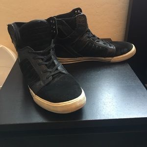 Supra Skytop / Black Croc- White