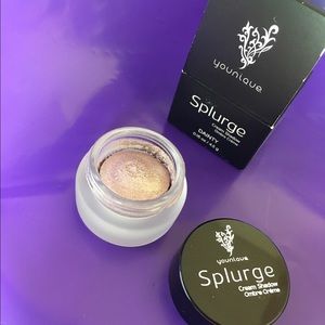 Dainty Splurge Cream Shadow