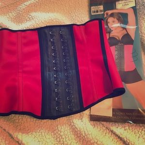 *BUNDLE* red waist trainer!