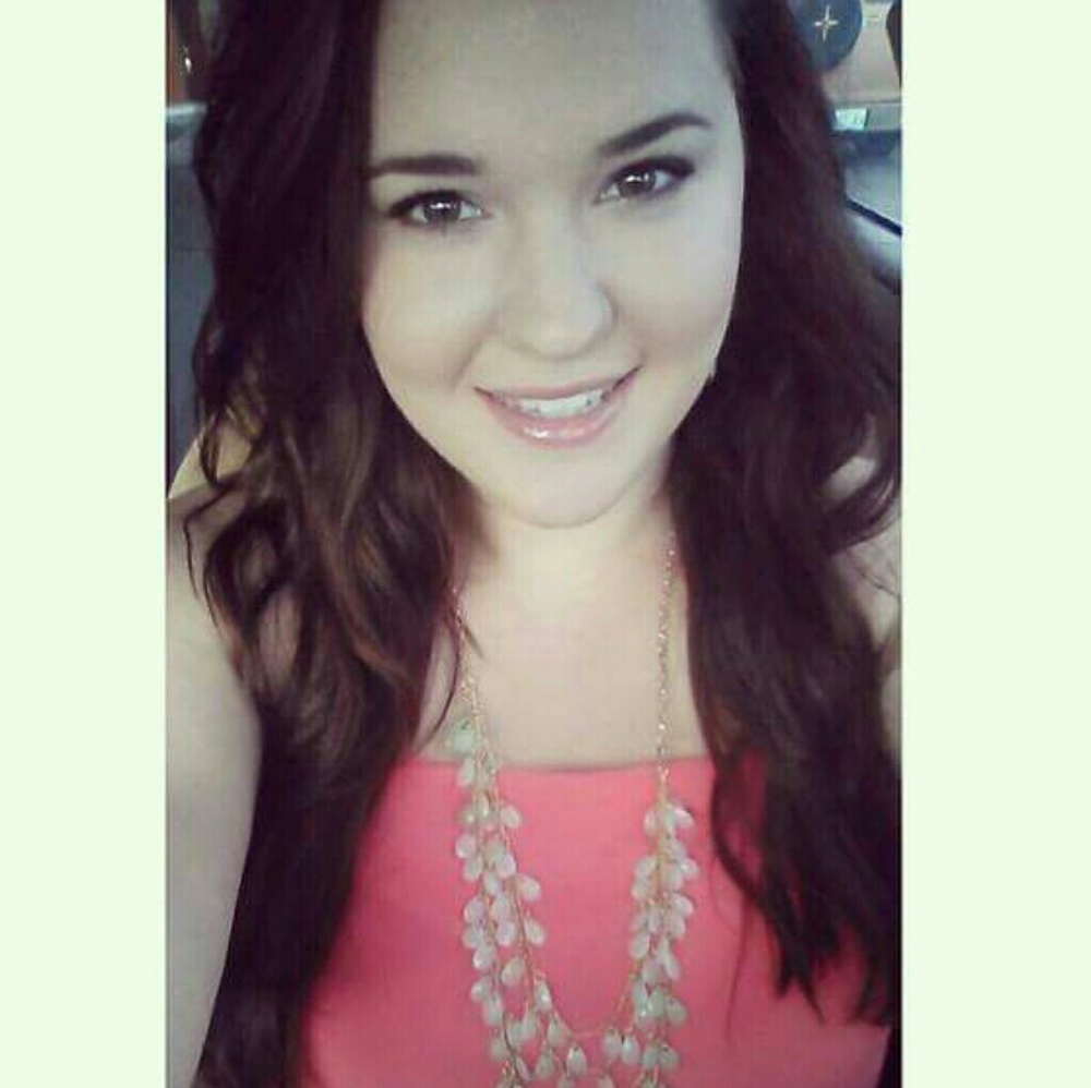 Meet your Posher, Sara