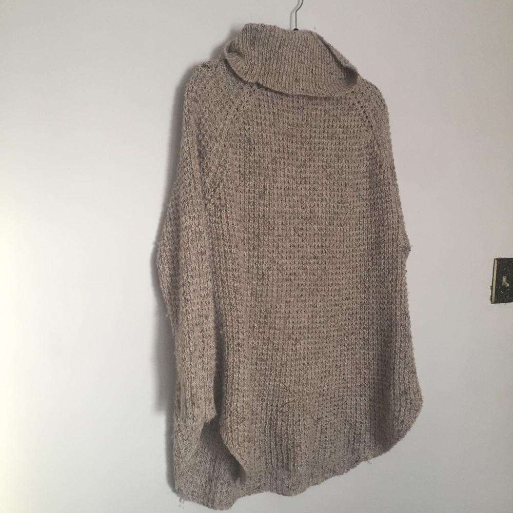 Free People Sweater Oatmeal turtle neck long