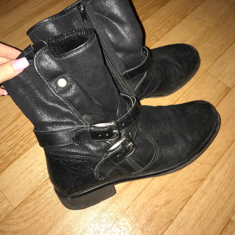 GREAT CONDITION BOOTS