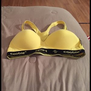 Brand new sports bra