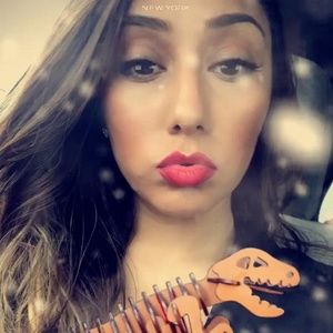 Meet your Posher, Jasmine