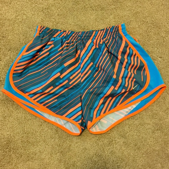 Nike Pants - Nike Tempo Dri-Fit Running Shorts EUC Nike Pants - Nike Tempo Dri-Fit Running Shorts EUC