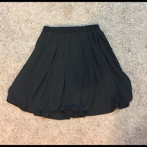 Chiffon John Galt for Brandy Melville skater skirt