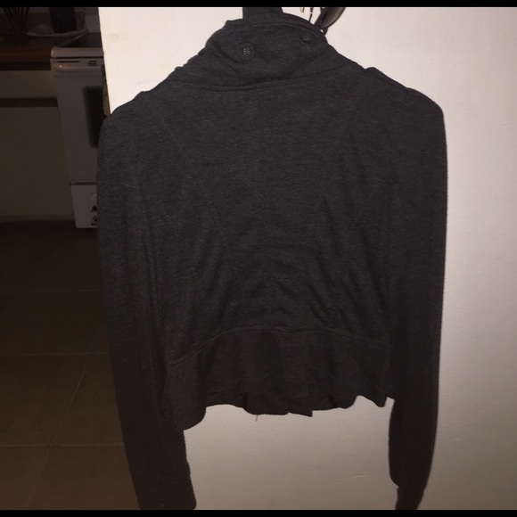 Gray jacket - Picture 3 of 4