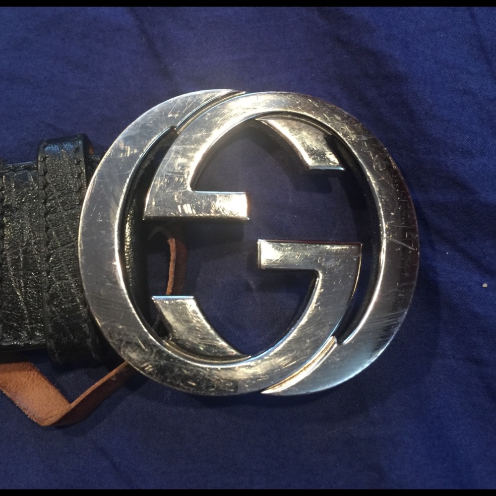 Gucci belt. Red and green with black leather