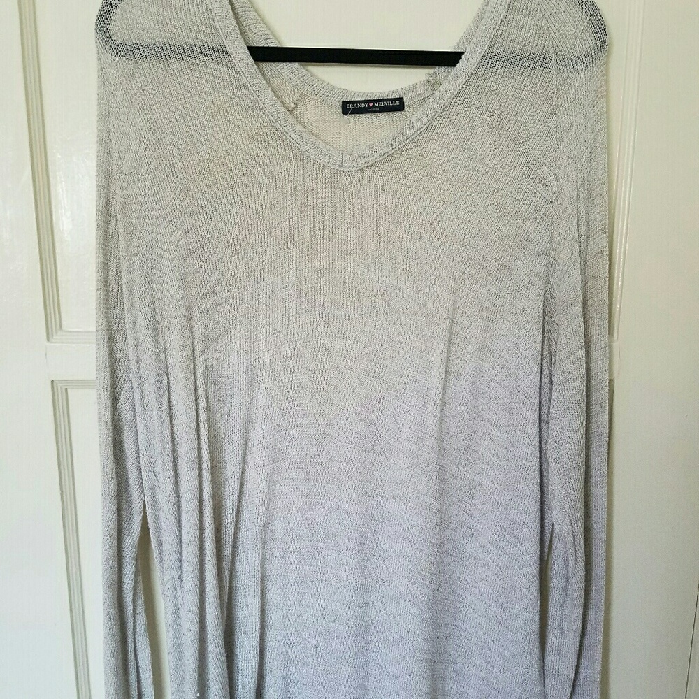 Brandy Melville creame light weight sweater