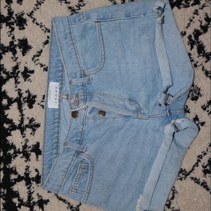 AMERICAN APPAREL JEAN SHORTS