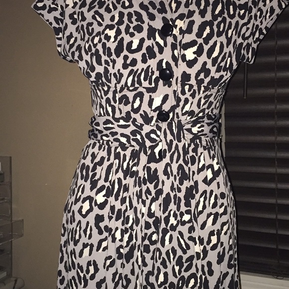 INC Leopard Button Stretch Dress - S - Picture 3 of 5