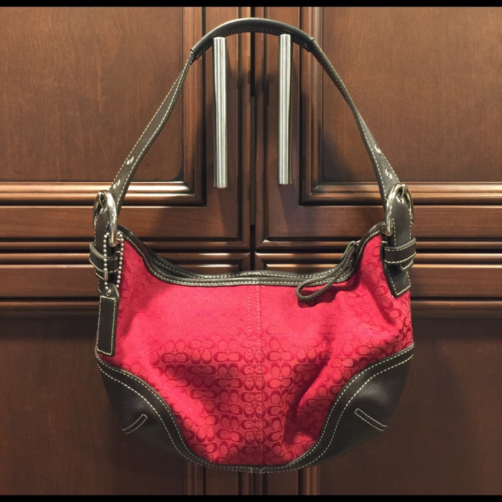 Small Coach Purse - Authentic