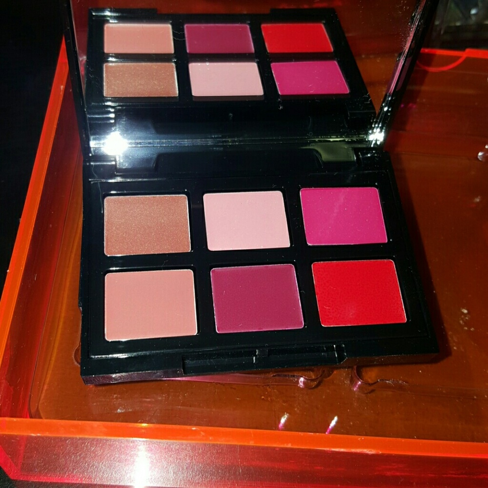 The perfect smash box set! ????