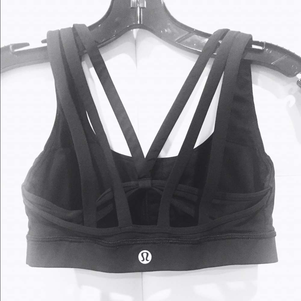 Lulu lemon sports bra