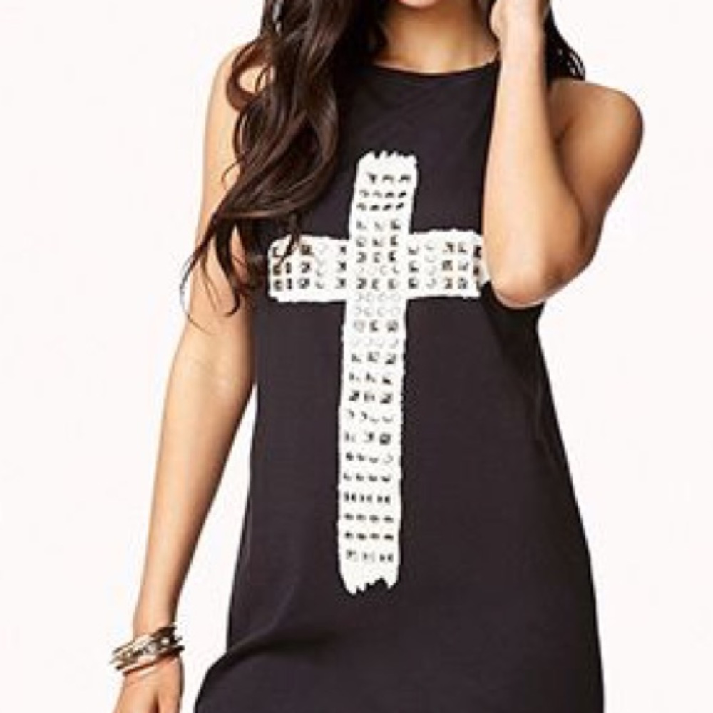 Forever 21 Black and White Cross Bundle