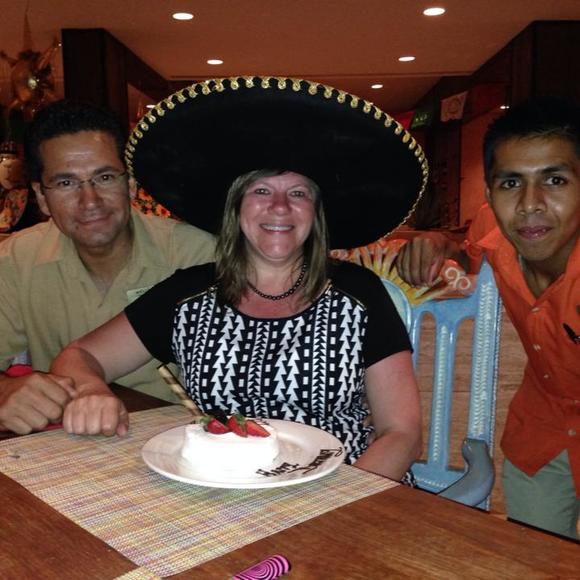 Meet your Posher, Talita - Picture 1 of 1