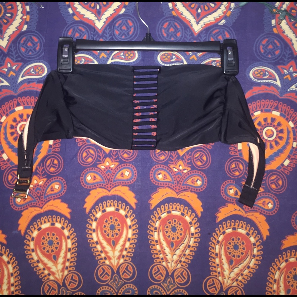 🌞Xhilaration Bathing Suit!!Great condition size:S