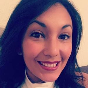 Meet your Posher, Elysa