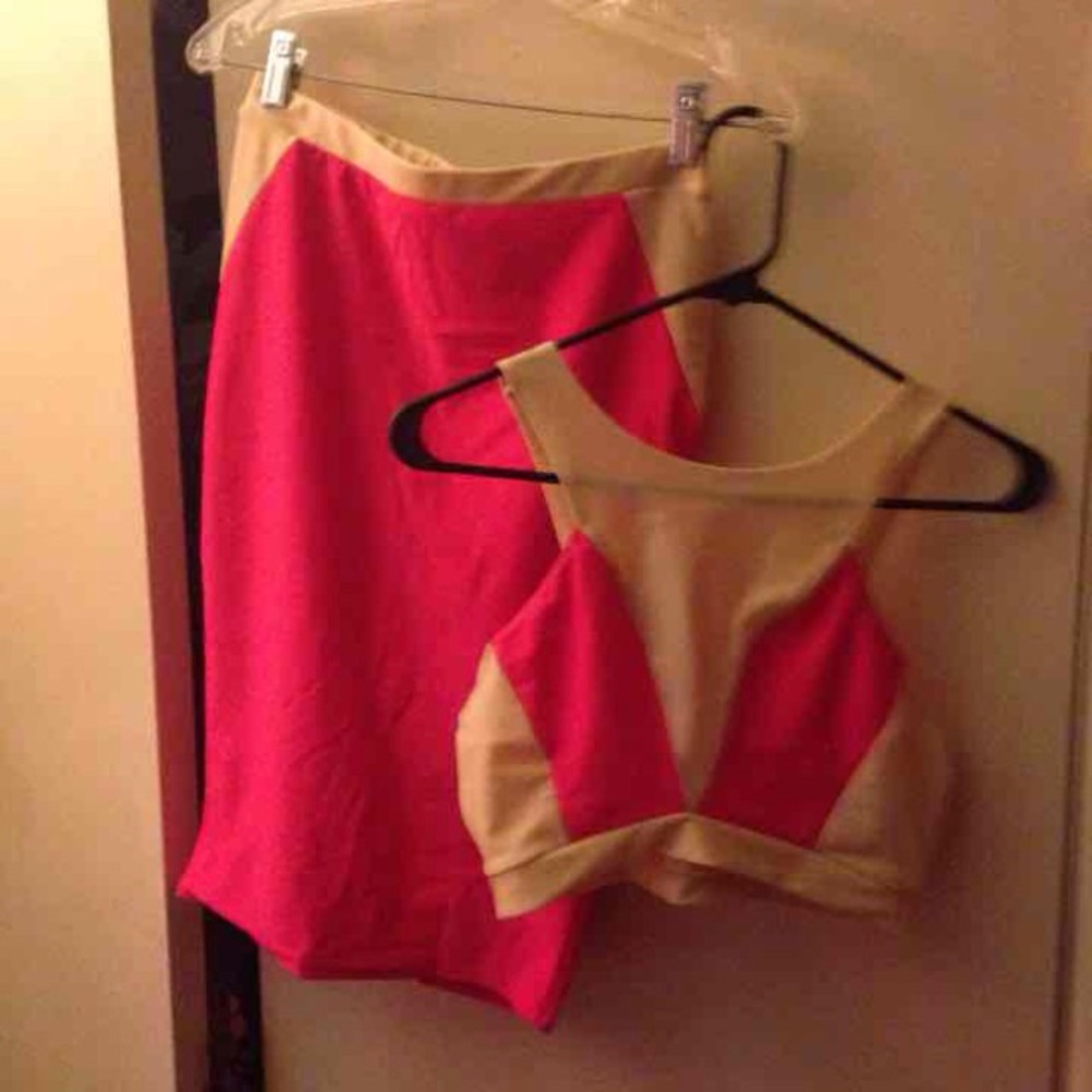 Two piece set hot pink and nude color