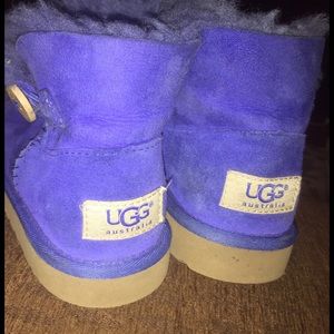 Blue uggs